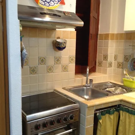 Residence Vulcano Cottage بيت للعطل فولكانو